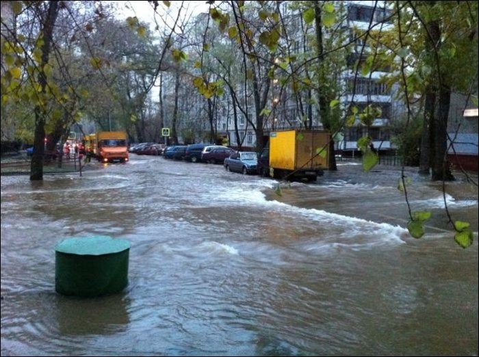 Наводнение в столице: потрясающие фотографии из Москвы