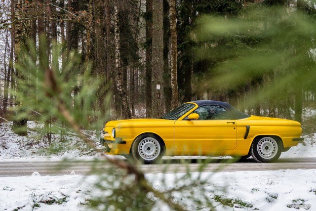 Импозантный Запорожец-кабриолет, вдохновленный Porsche: фотоотчет в 18 снимках