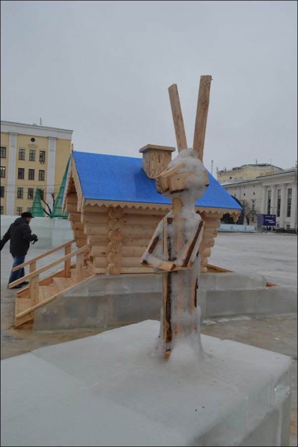 Когда зима уступила место весне: впечатления после таяния снега (4 фотографии)